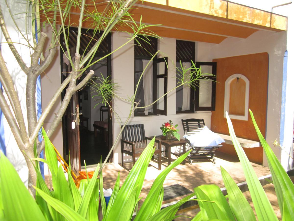 Stardust Beach Hotel Arugam Bay Esterno foto